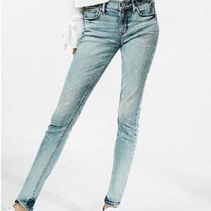 Eco-Friendly Mid-Rise Light Wash Skinny Jeans with Paint Splatter Detail - 00R